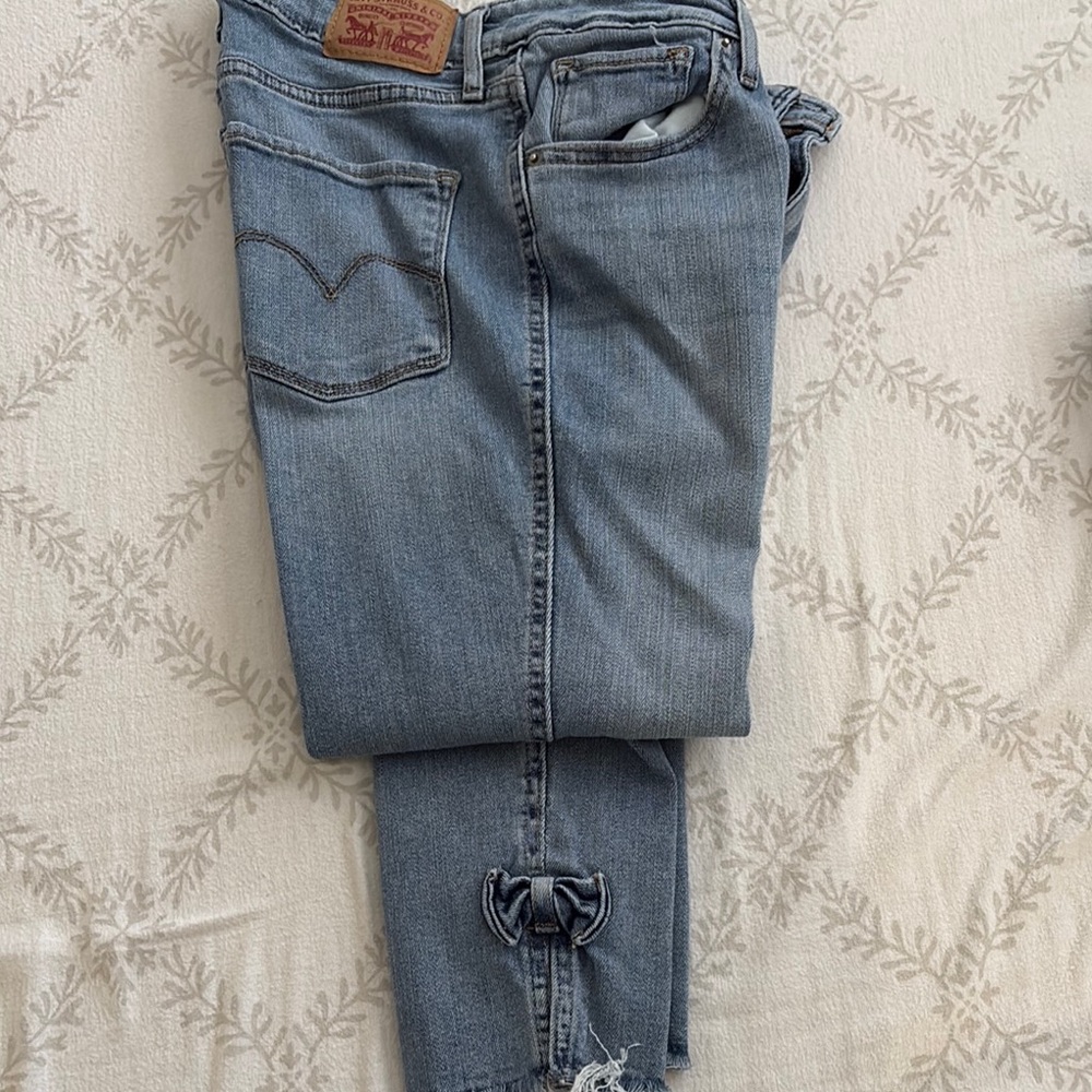 Women's Blue Jeans